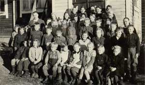 Parkkuun kansakoululuokka 1951