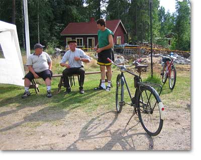 Hetki ennen Jakamanviesti